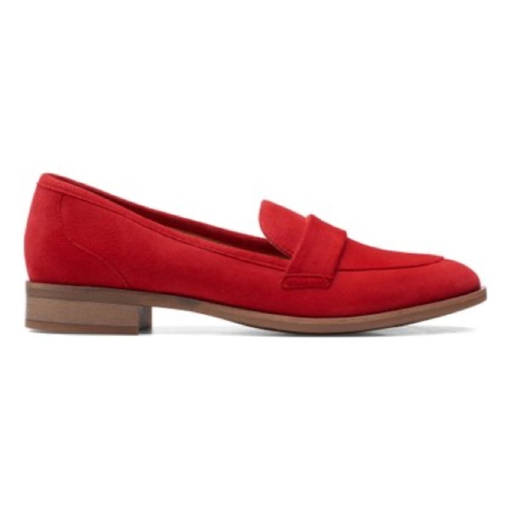 NEW!! Women’s Clarks Trish Willow Red Suede Loafers Size 7W
